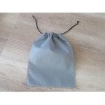 WOREK POKROWIEC ZE SZNURKIEM Z WŁÓKNINY PP 20x30